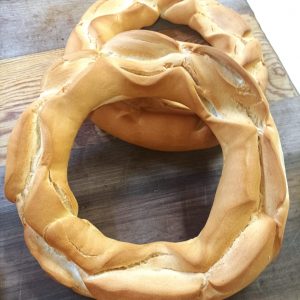 Rosca de pan bregado
